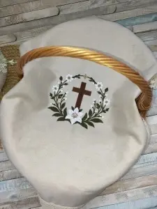 Stergar brodat pentru cos Cruce si ramuri flori