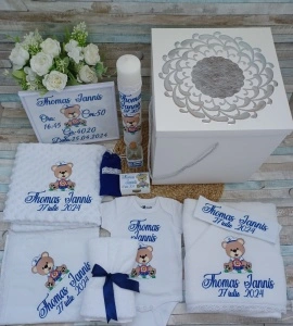 Trusou botez personalizat Ursulet Marinar , 12 piese
