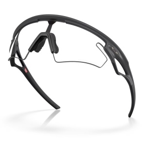 Ochelari de soare Oakley Sphaera Slash Carbon Clear to Black Iridium Photochromic - Img 4