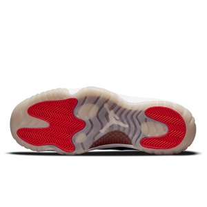 Ghete Baschet Nike Air Jordan 11 Retro Low LE Black/White-True Red - Img 3