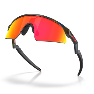 Ochelari de soare Oakley pentru copii Resistor Sweep Patrick Mahomes Dark Galaxy Prizm Ruby - Img 4