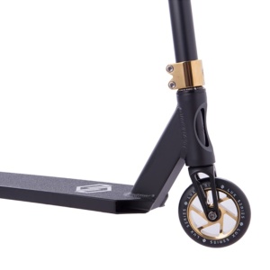 Trotineta Striker Lux Black/Gold Chrome - Img 3