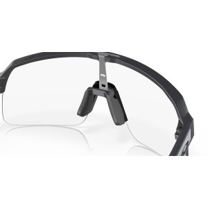 Ochelari de soare Oakley Sutro Lite Clear to Black Iridium Photochromic - Img 6