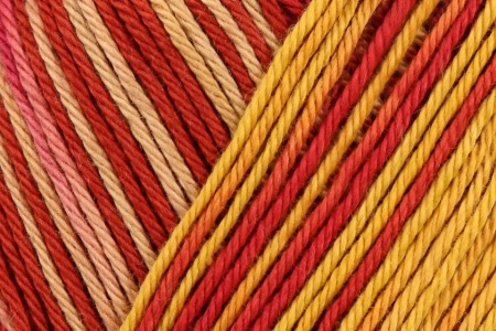 Fir de tricotat sau crosetat - Fir BUMBAC 100% MERCERIZAT CATANIA COLOR COD 237 - Img 2