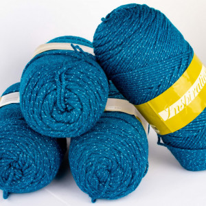 Fir de tricotat sau crosetat - Fire tip mohair din acril Nako Export - #2474