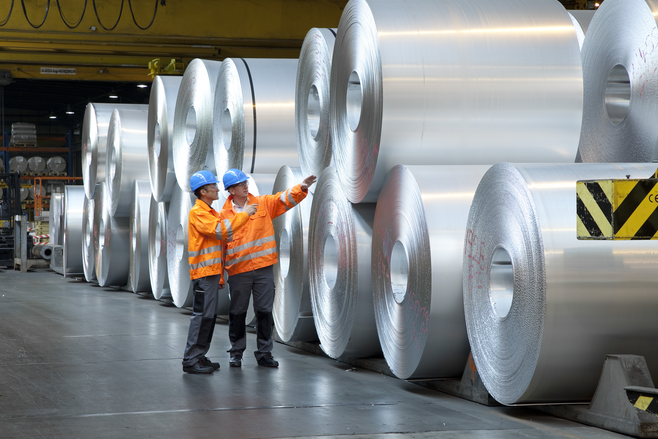 Industria aluminiului în România: O privire de ansamblu asupra istoriei, producției și produselor