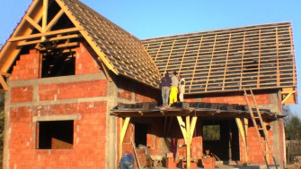 Costul Construcției unei Case de 180 mp: Economic, Mediu și Premium