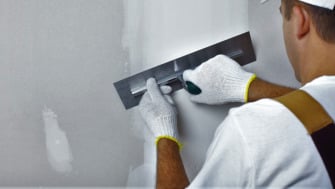 Gleturi și Spacluiri Interioare: Ghid Complet — Tipuri, Glet de Ipsos vs Ciment, Consum și Aplicare Corectă