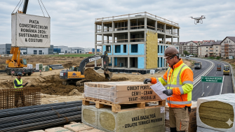 Piața Materialelor de Construcții din România în 2026: Transformare Structurală sub Presiunea Taxei pe Carbon