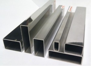 TEAVA RECTANGULARA INOX LUCIOASA 30X20X1.5MM / 6 METRI (AISI 304)