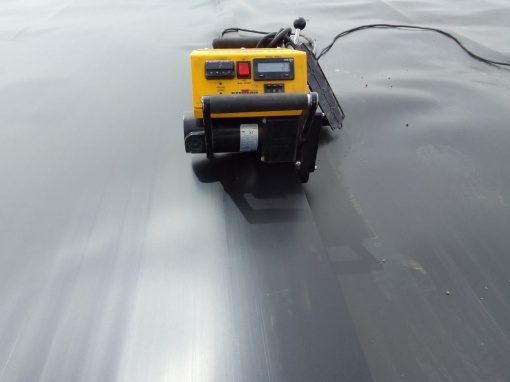 ГЕОМЕМБРАНА HDPE S 1.5MM 2.7X100M / 270MP - Img 3