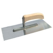 Toothed Stainless Steel Toothed Gletiera With Wooden Handle 270X130X10Mm
