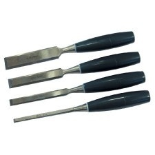 SET DALTI LEMN CU MANER PLASTIC - 4 PIESE