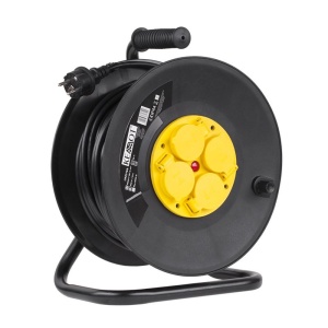 PRELUNGITOR KEMOT 3X1.5MM² CU TAMBUR - 4 PRIZE CU PIN / 25 METRI