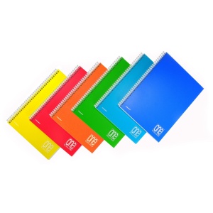 Caiet A4+ cu spirala - One Color, 80 g/m2, 80 pag., coperta PP (Dictando)