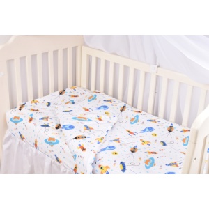Set complet 7 piese lenjerie si aparatori patut 120x60 cm bumbac 100% model Rachete si Planete - Img 2