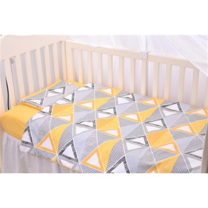 Set complet 7 piese lenjerie si aparatori patut 60x120 cm model Forme Geometrice - Img 2