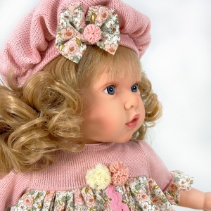 Papusa Nines D'Onil, Susette Paris, cu parul blond, cu sunete, cu miros de vanilie, 45 cm - Img 3