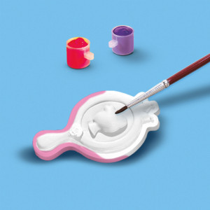 Set creativ de copii cu mulaj si pictura - 3 panze de pictat printese - Img 3