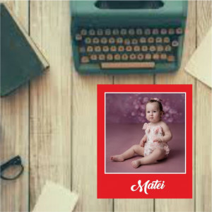 Fotografie cu text -Roșie-