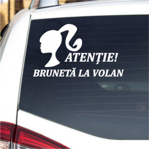Sticker auto personalizat -Brunetă la volan-