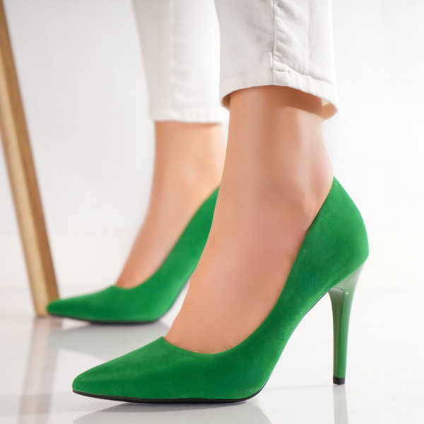 Зелени дамски обувки с пета от органична кожа Naya