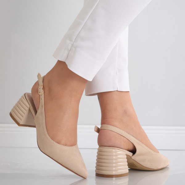 Бежови дамски обувки от естествена кожа Acalia