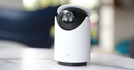 Camera de securitate YI Pet , 1080p, 360 de grade, Camera IP inteligenta pentru interior, cu vedere nocturna, audio bidirectional, urmarire miscare, detectie umana, aplicatie pentru telefon, compatibil cu Alexa și Google - Img 3