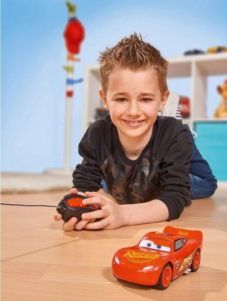DICKIE TOYS CARS MASINUTA RC CU TELECOMANDA FULGER MCQUEEN SCARA 1 LA 32 - Img 3