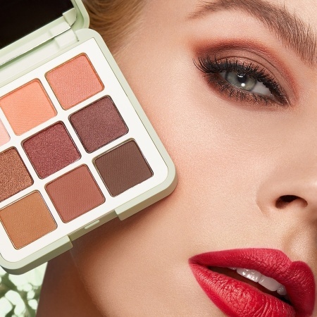 Paleta de farduri Green Me Eyeshadow, Kiko Milano, 9 nuante, 102 Feisty Safron - Img 4
