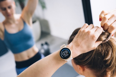 RESIGILAT - Smartwatch model Ignite 2, POLAR, Otel inoxidabil/Siliciu, 1.2'', 240x240 pixeli, Android/iOS, Bluetooth, GPS, Crem - Img 5