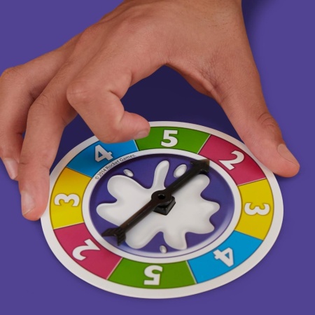 Joc de Societate Hasbro Gaming Pie Face, Joc Amuzant cu Frișcă pentru Familie și Copii 5+ Ani, Joc de Petrecere 2+ Jucători - Img 4