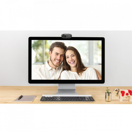 LOGITECH Camera Web C310, Apel Video HD, Tehnologia Right Light, Microfon, Functia Right Sound, Negru - Img 5