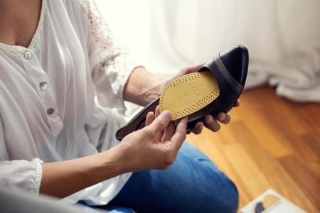 Semitalpici Premium din Piele Naturală Bama pentru Încălțăminte, Branțuri Antiderapante cu Cărbune Activ și Strat Amortizant din Latex, 1 Pereche – Mărimea EUR 40/41 - Img 3