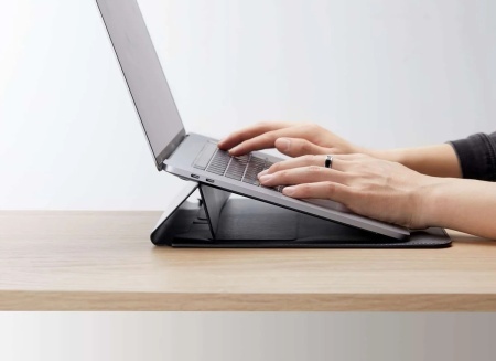 HyperShield Stand &amp; Go Laptop Sleeve, MacBook Pro 15"/16" Black - Img 4