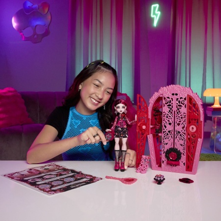 MONSTER HIGH GRADINA DE LA MIEZUL NOPTII PAPUSA DRACULAURA - Img 2