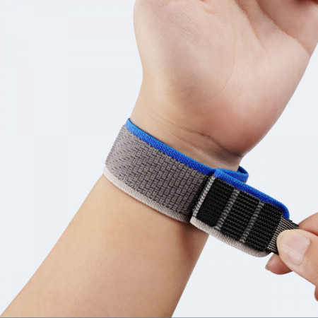 Curea sport Velcro pentru Apple Watch 8 / 7 / 6 / SE / 5 / 4 / 3 / 2 / 1 (38, 40, 41 mm) Curea Dux Ducis Versiune YJ - Albastru Gri - Img 4