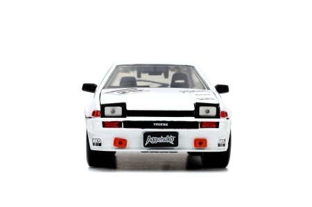 JADA AGGRETSUKO SET MASINUTA METALICA SI FIGURINA AGGRETSUKO SI TOYOTA TRUENO SCARA 1:24 - Img 3