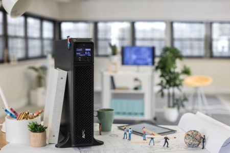 APC Smart-UPS SRT 2200VA 230V - Img 9