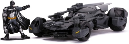 BATMAN AUTOMOBIL BATMOBILE JUSTICE LEAGUE 1:32 - Img 2
