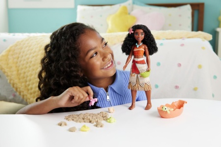 DISNEY PRINCESS SET PAPUSA VAIANA SI PRIETENII DIN OCEAN CU NISIP MODELABIL SI ACCESORII - Img 3