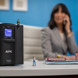 APC SMART-UPS 1500VA TOWER w Smart Conne - Img 11