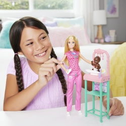 BARBIE CARIERE SET MOBILIER CU PAPUSA DOCTOR PEDIATRU BLONDA - Img 3