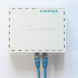 MIKROTIK 5-PORT GIGABIT ETHERNET ROUTER - Img 4