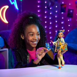 MONSTER HIGH PAPUSA CLEO DENILE CU ANIMALUT SI ACCESORII - Img 3