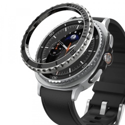 Rama Protectie Ringke Premium Styling pentru Samsung Galaxy Watch8 Classic, Neagra