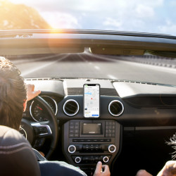 Suport auto magnetic pentru telefon Ugreen negru (LP292) - Img 3