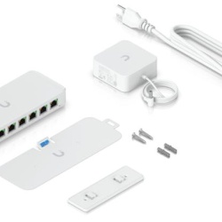 UBIQUITI 8 PORT GBE SWITC USW-ULTRA-60W - Img 10