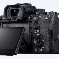 Α7R V FULL-FRAME HIGH-RESOLUTION CAMERA - Img 7