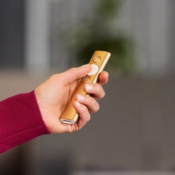 Logitech Spotlight Presentation Remote Bluetooth and USB Gold - Img 4